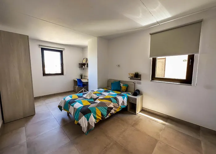 Campus Hub Malta Hostel